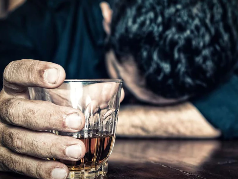 Clínica para alcoólatras em SP: internação voluntária e involuntária 24h